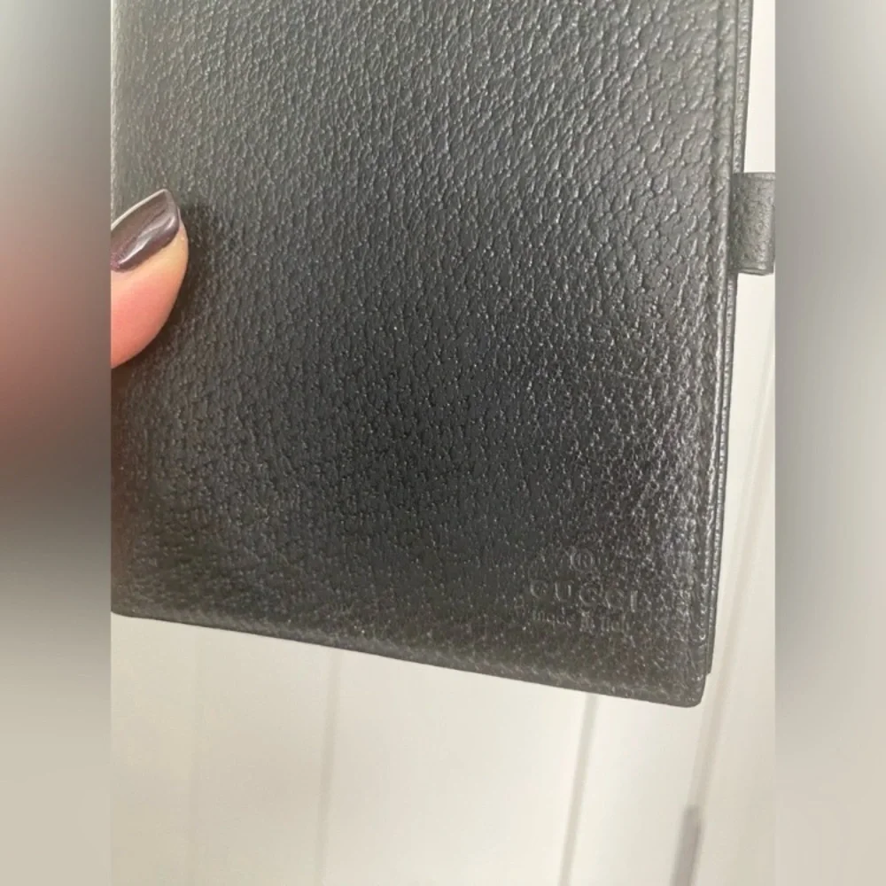Gucci Authentic Black Leather Agenda - Small EUC